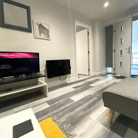 Sheldon  Vibrant 2 Bedroom Apartment - Bhx Airport מראה חיצוני תמונה